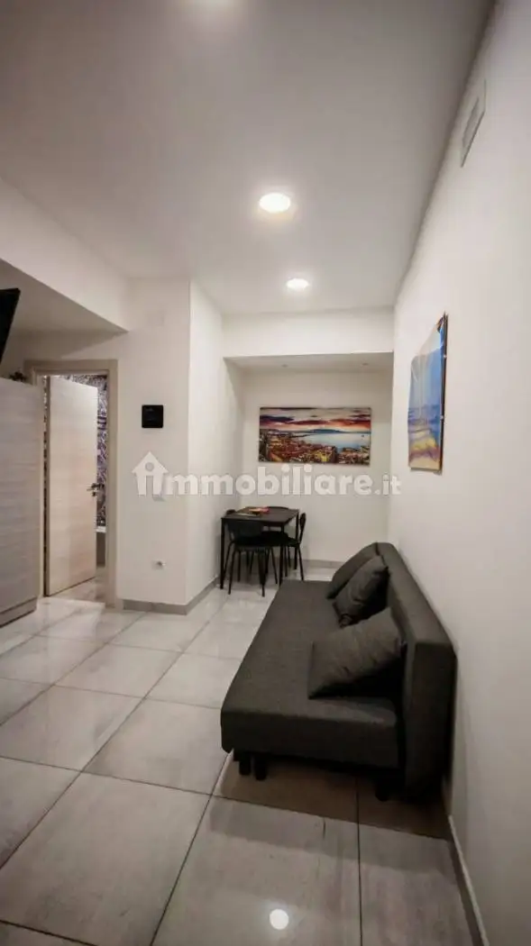 Appartamento in affitto a Napoli