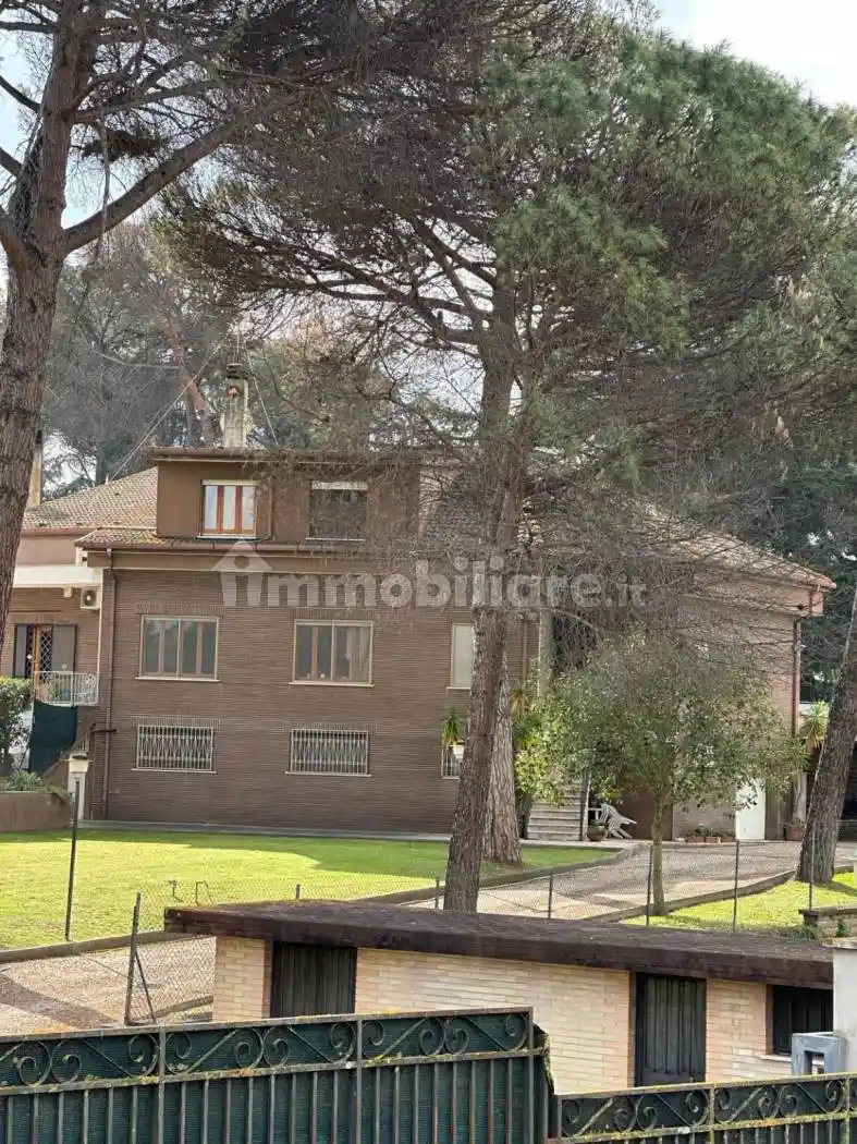 Villa bifamiliare via Quarto di Santa Lucia, Casal Selce, Roma - foto 3