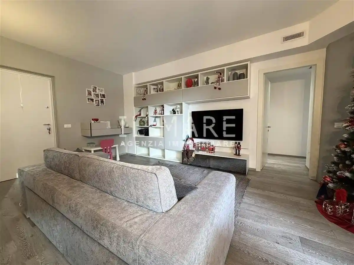 Quadrilocale via Benedetto Croce,, Centro, Massa - foto 2