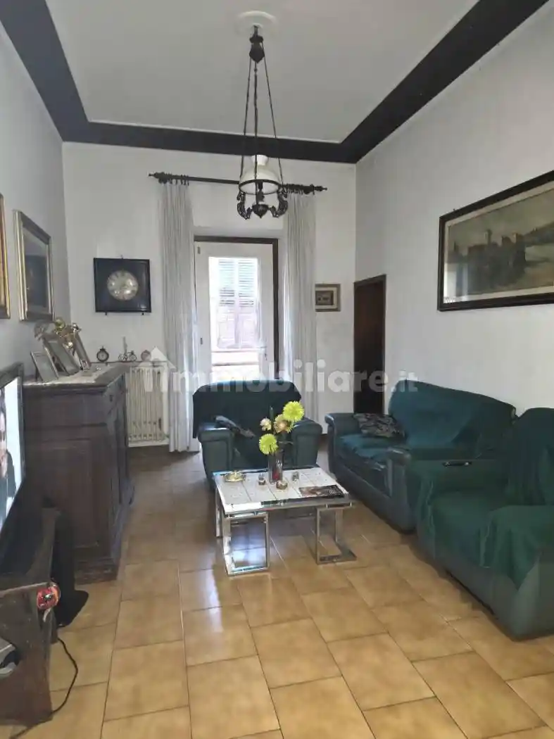 Appartamento buono stato, primo piano, Villa Severi - Cappuccini, Arezzo - foto 2