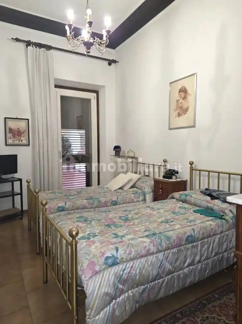 Appartamento buono stato, primo piano, Villa Severi - Cappuccini, Arezzo - foto 5