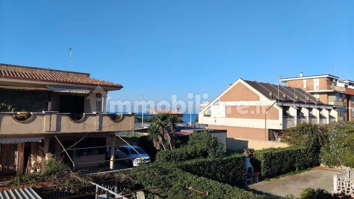 Appartamento in vendita a Pomezia