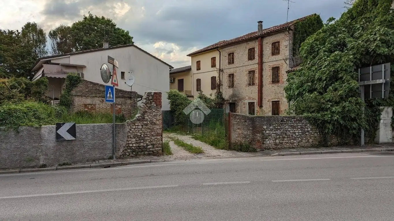 Rustico - Casale in vendita a Sernaglia della Battaglia
