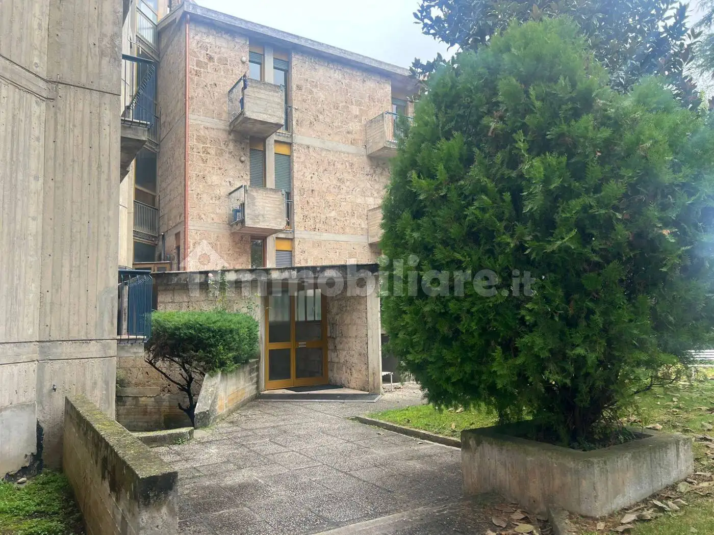 Appartamento piazza Donatori del Sangue, Via Flaminia, Spoleto - foto 2