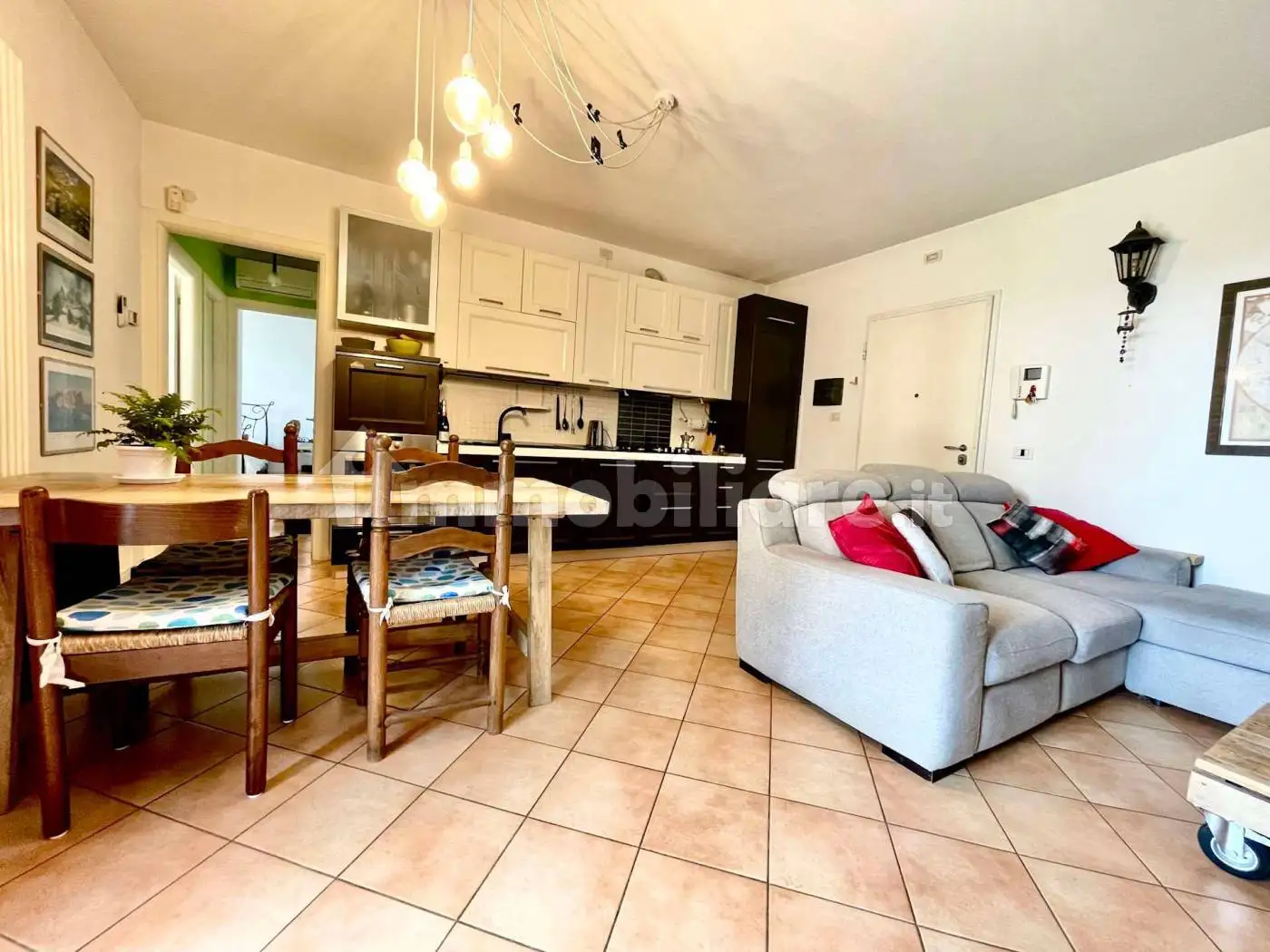 Trilocale via Lorenzo da Ponte 18/B, Casier - foto 2