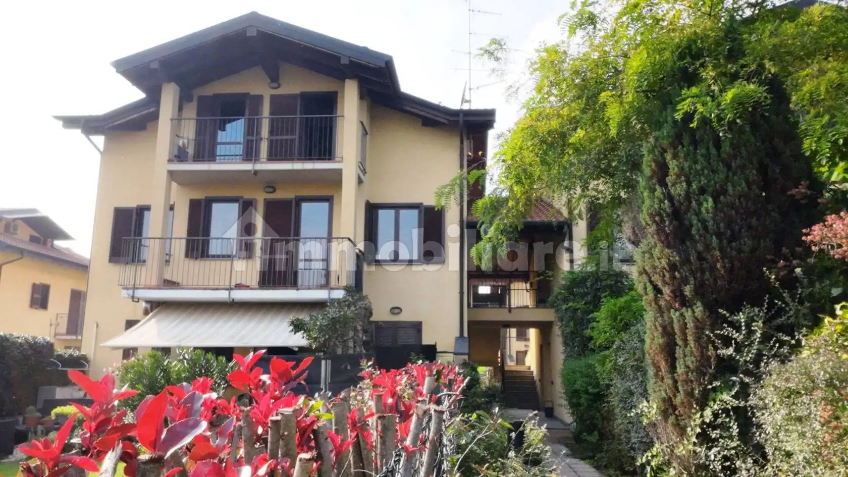 Appartamento in vendita a Albizzate