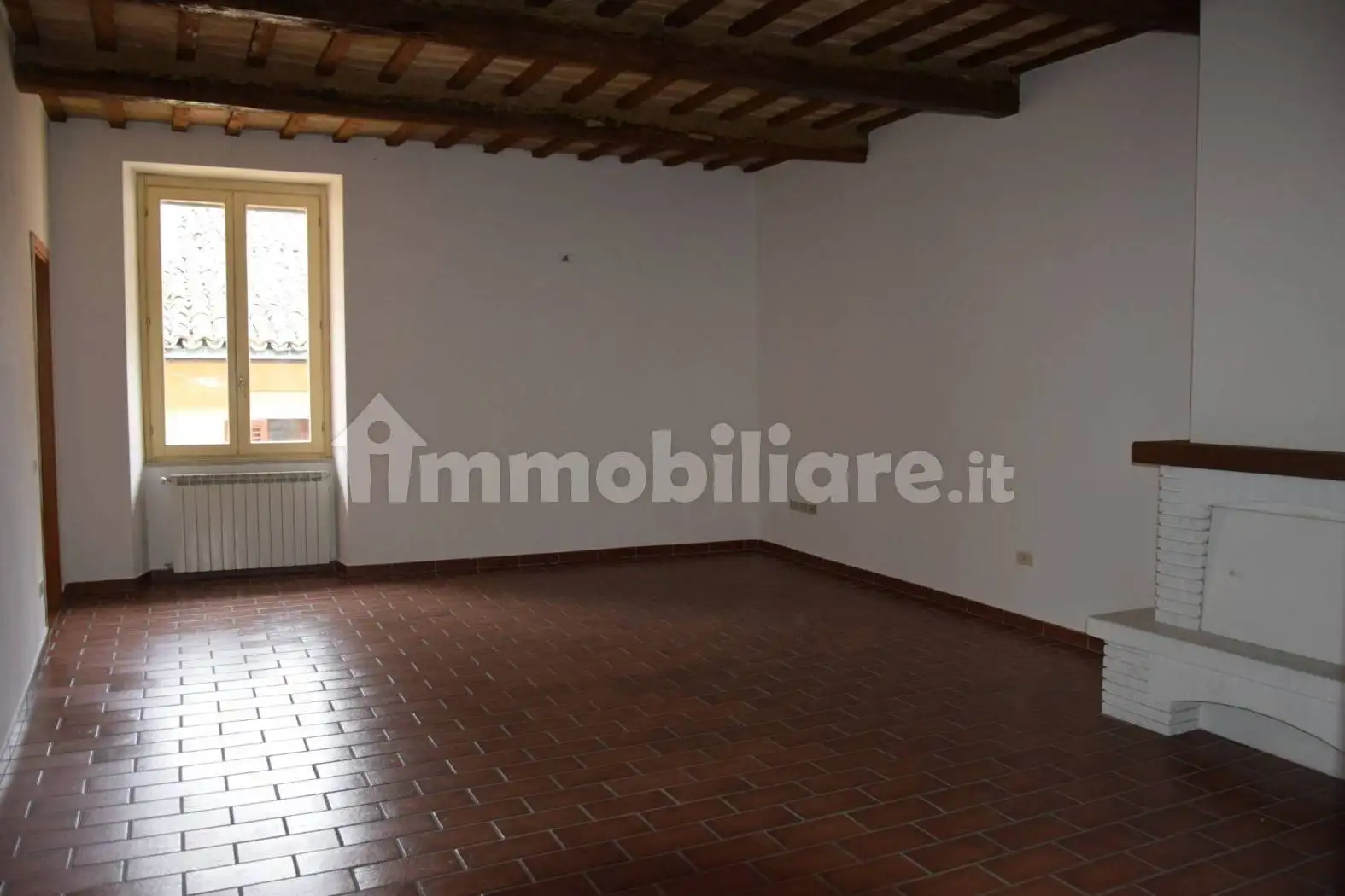 Appartamento in affitto a Foligno