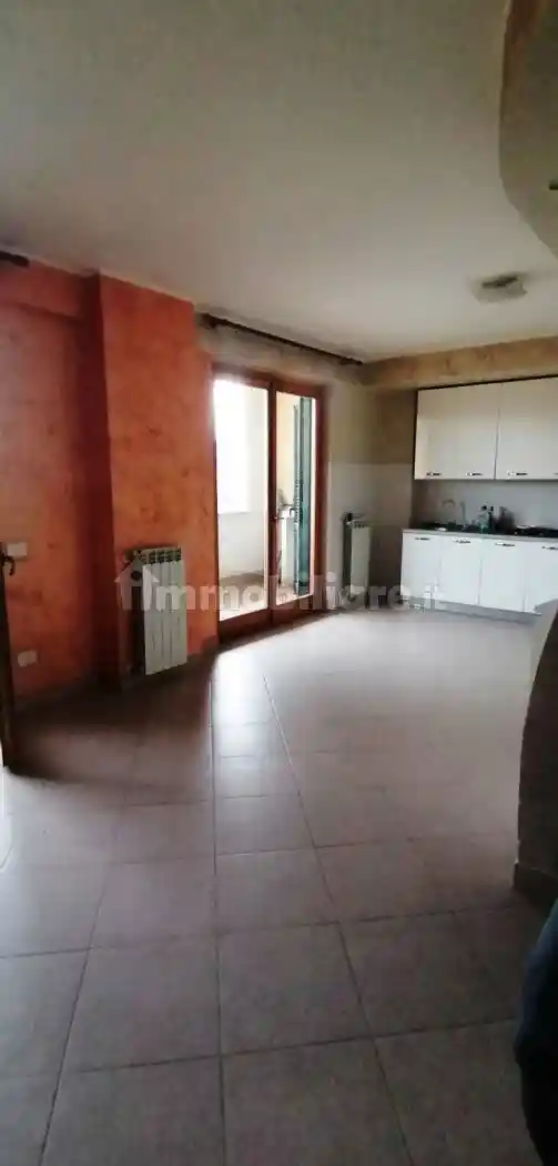 Trilocale via Giuliano Montelucci, Centro, Guidonia Montecelio - foto 4