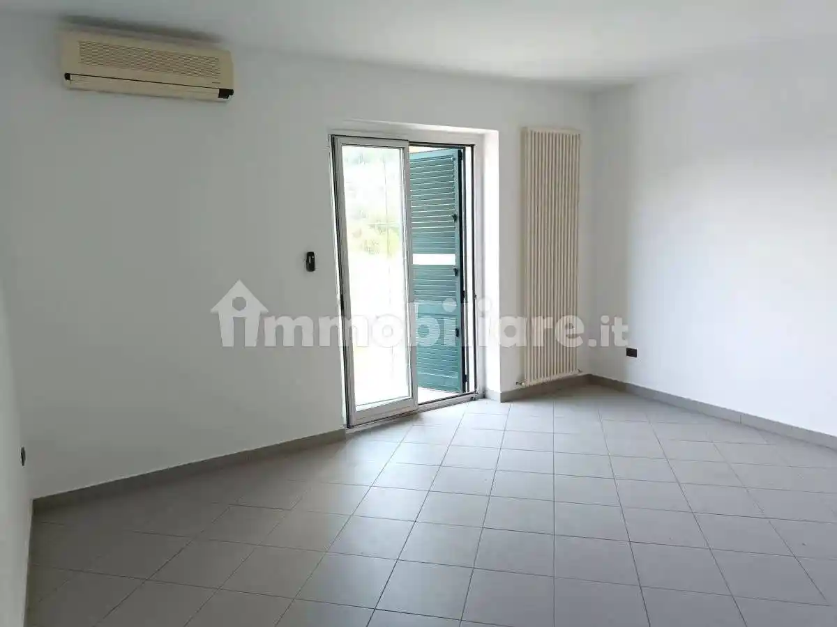 Quadrilocale via Piana la Fara 73, Piazzano Piana La Fara, Atessa - foto 5