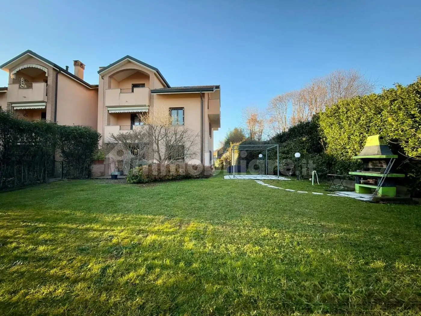 Appartamento in vendita a Bernareggio