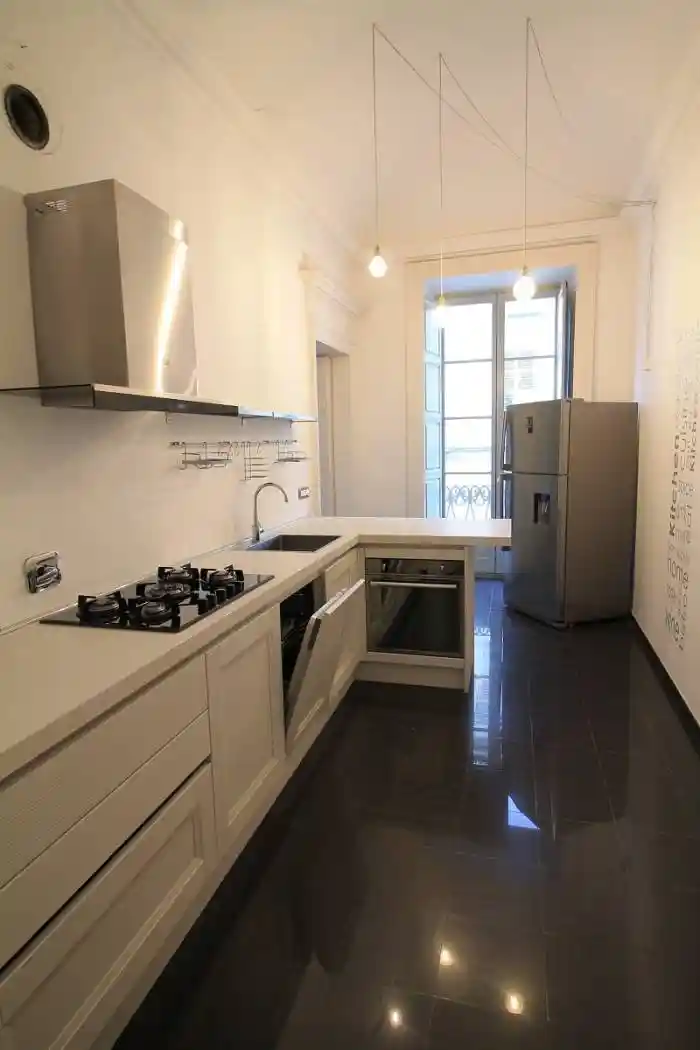 Quadrilocale piazza Vittorio Veneto 14, Via della Rocca, Torino - foto 5