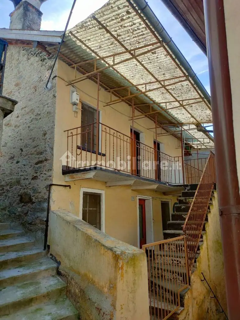 Rustico - Casale in vendita a Cossogno