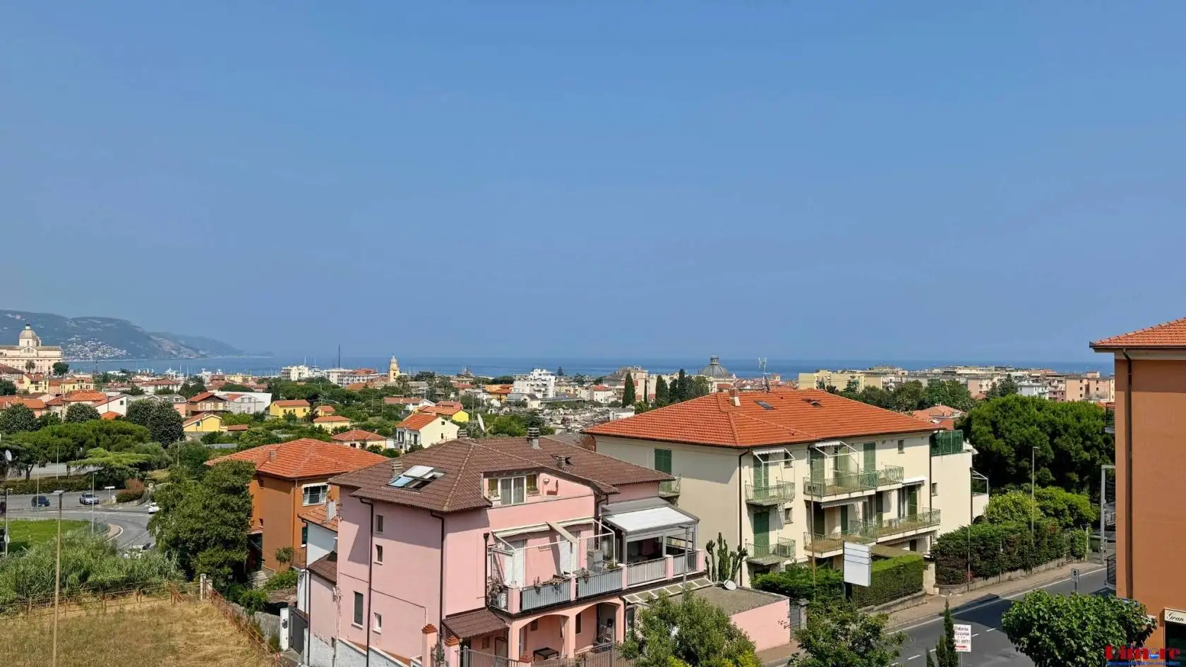 Bilocale via dei Gazzi 81, Centro, Loano - foto 2