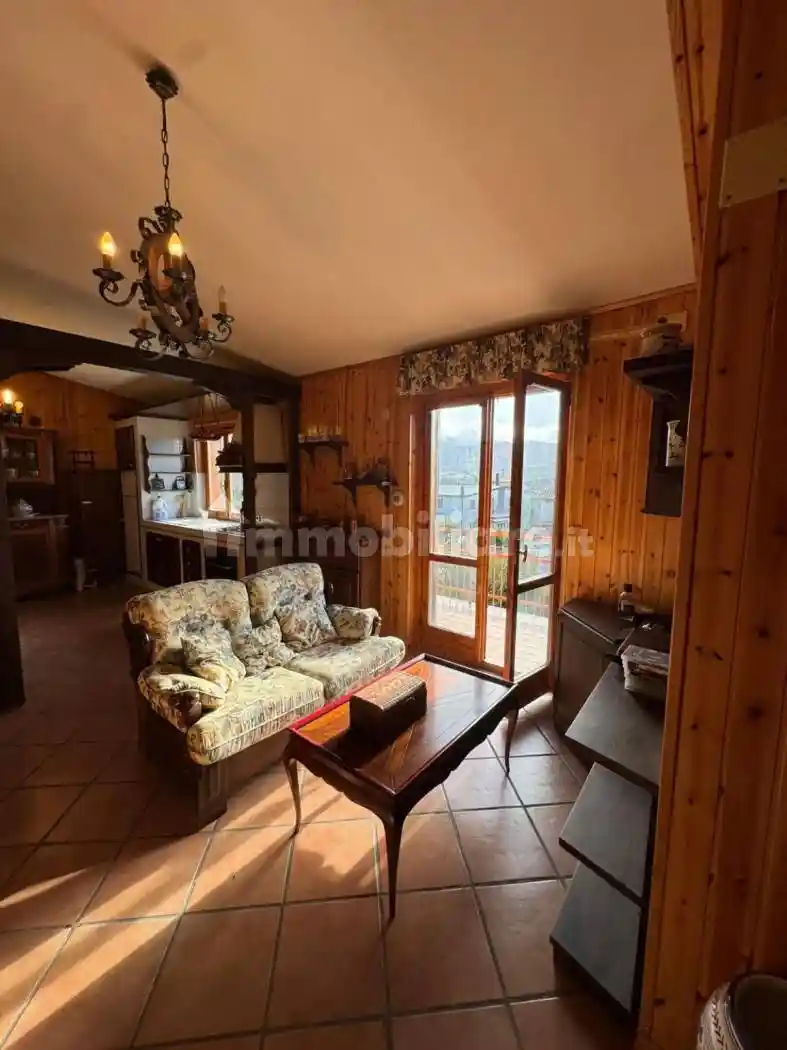 Trilocale via Chieti 58, Centro, Castel di Sangro - foto 4