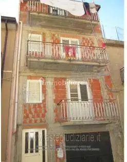 Appartamento in asta a Raddusa