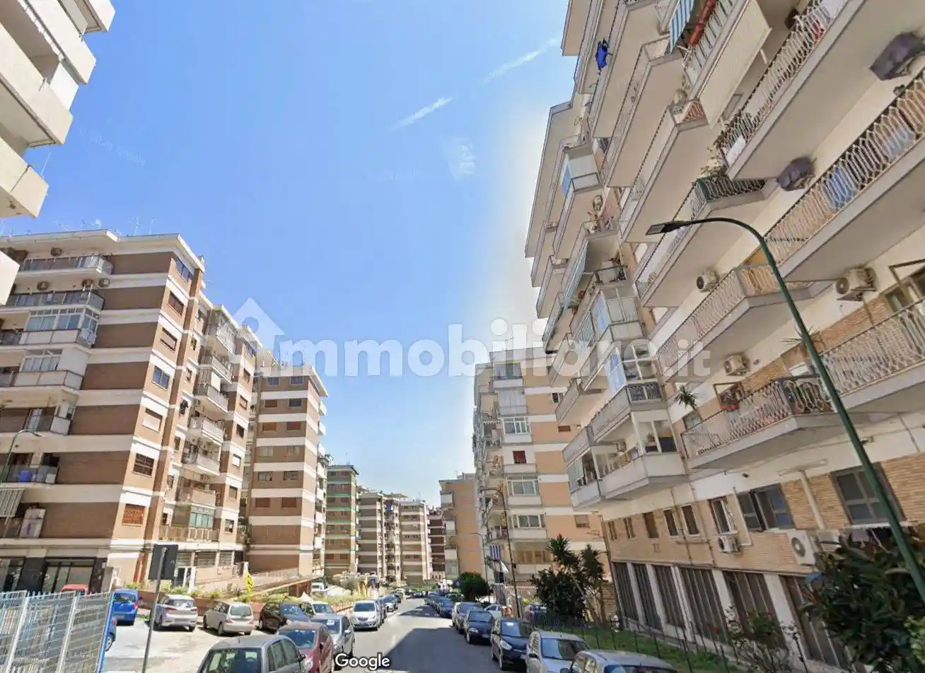 Quadrilocale via Cintia, Fuorigrotta, Napoli - foto 2