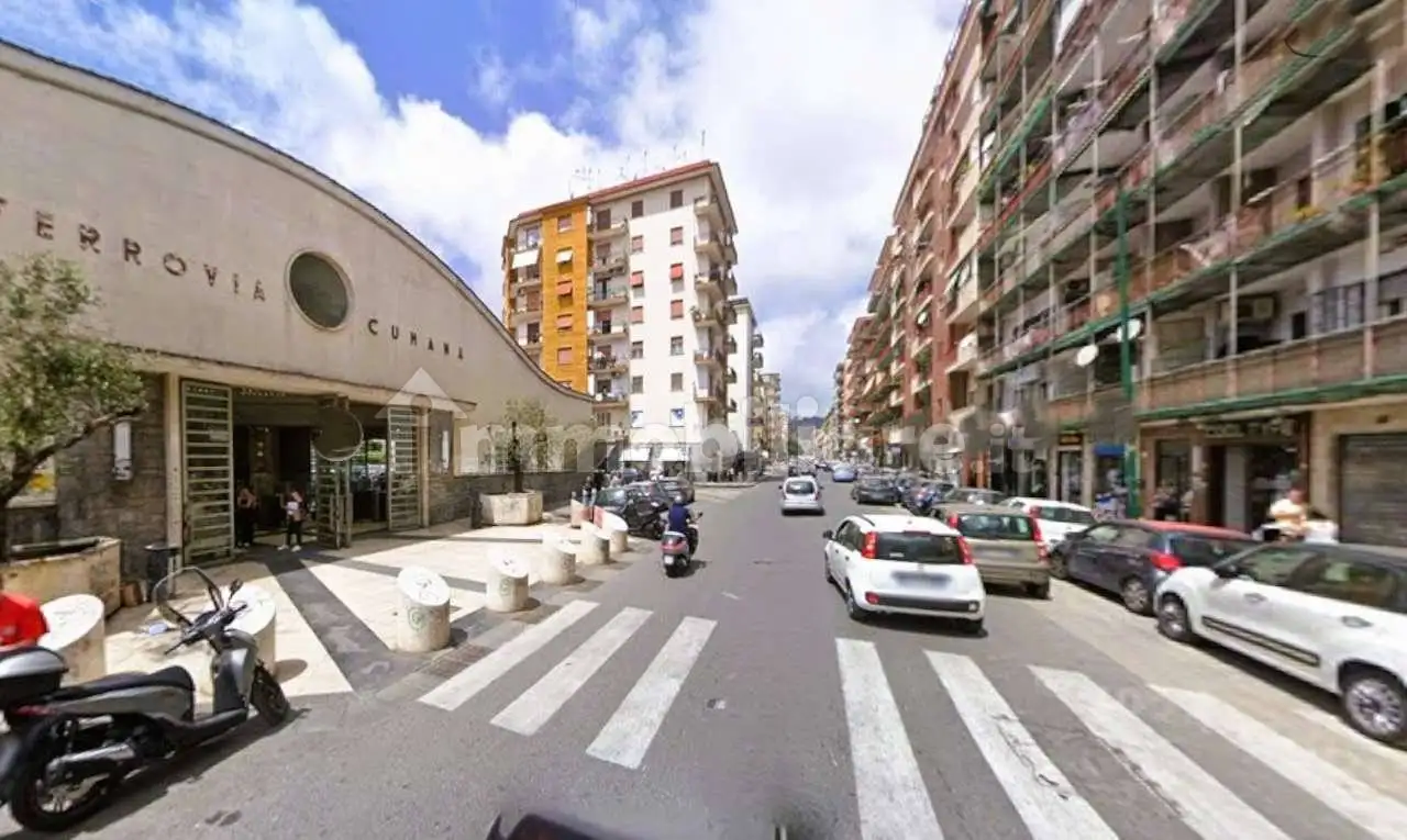 Appartamento in affitto a Napoli