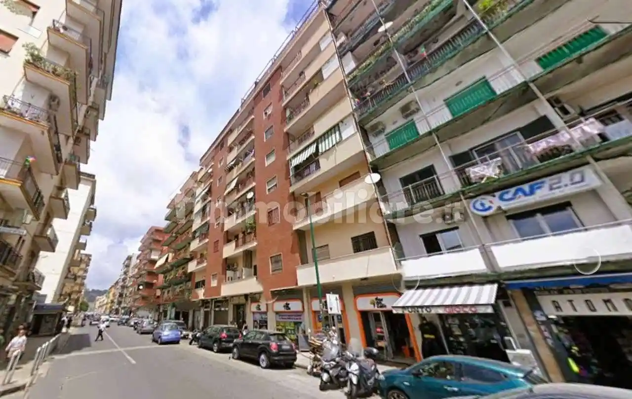 Quadrilocale via LEOPARDI, Fuorigrotta, Napoli - foto 2