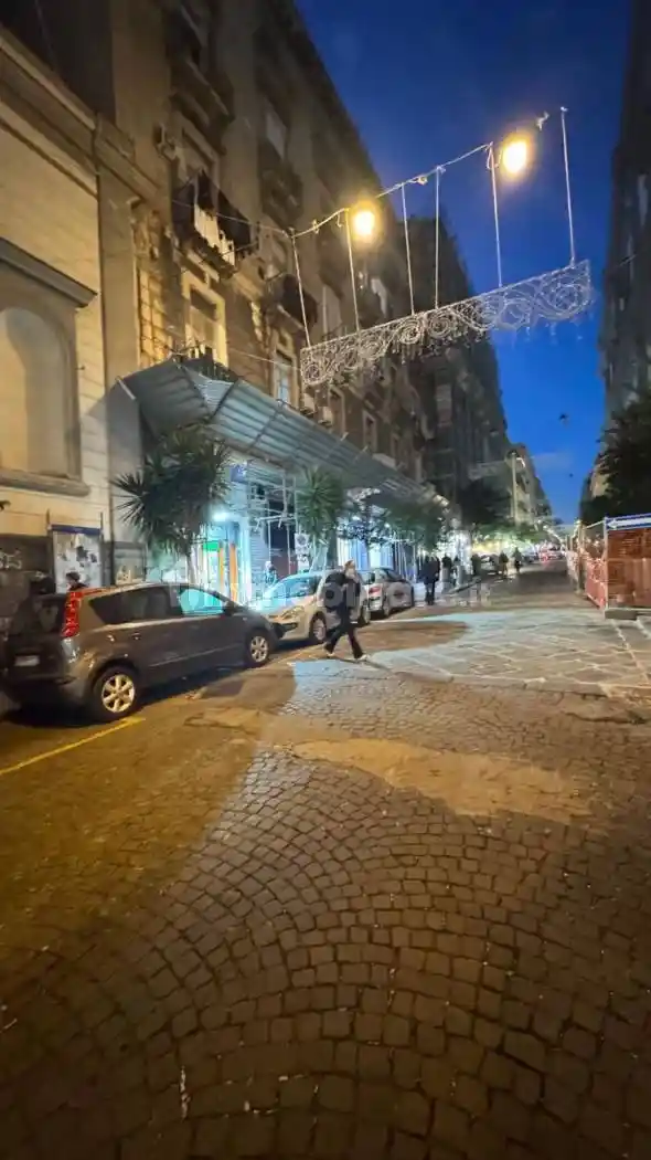 Trilocale piazza Museo Filangieri 247, Tribunali, Napoli - foto 3