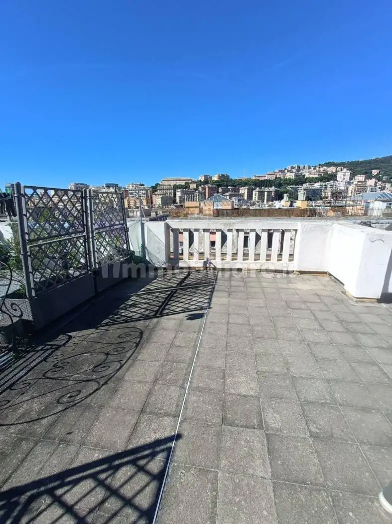 Appartamento in affitto a Genova