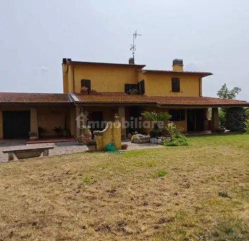 Rustico - Casale in vendita a Scansano