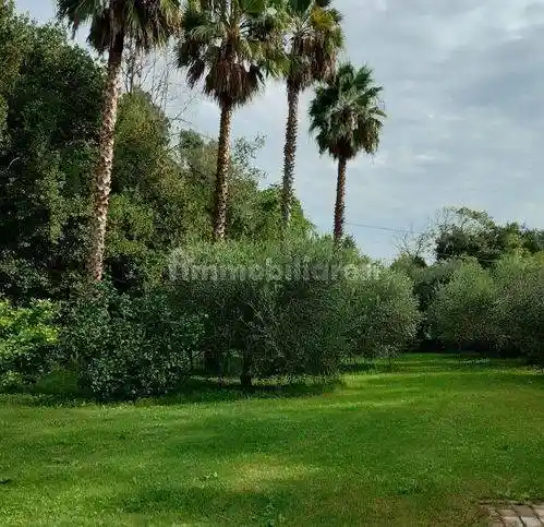 Rustico - Casale in vendita a Fermo