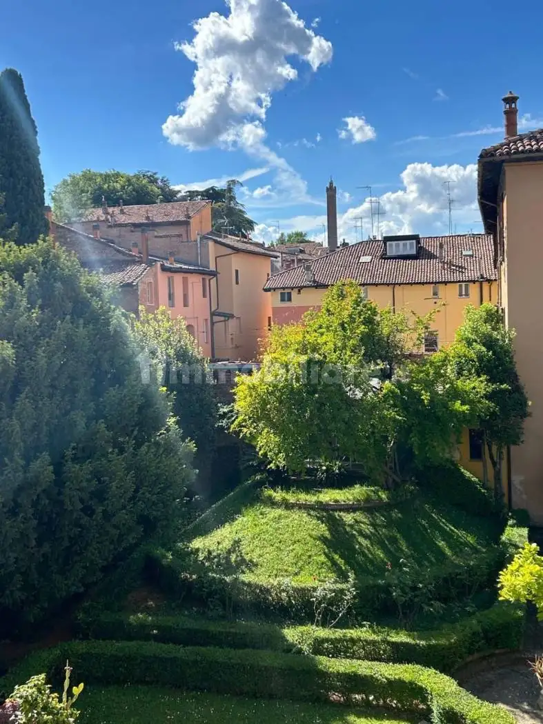 Appartamento in affitto a Bologna