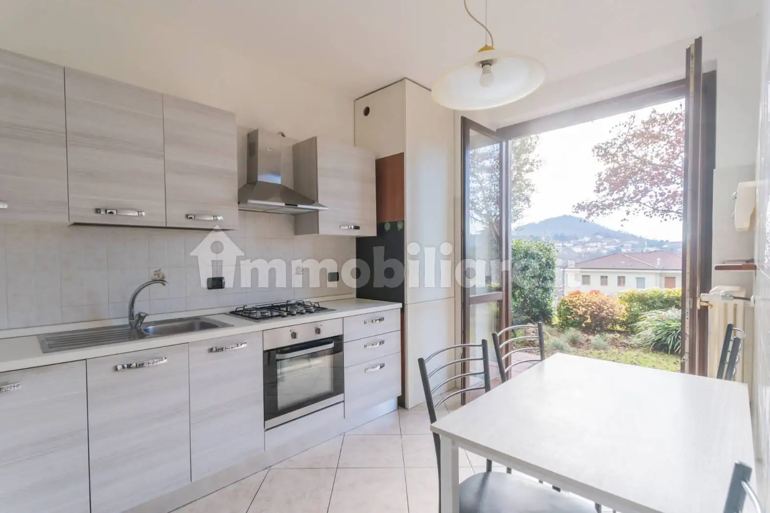 Quadrilocale via Stefano Ticozzi 7, Camnago Volta, Como - foto 4