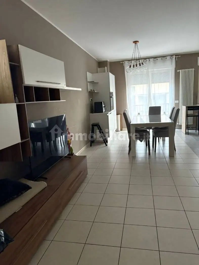 Appartamento in affitto a Guardiagrele