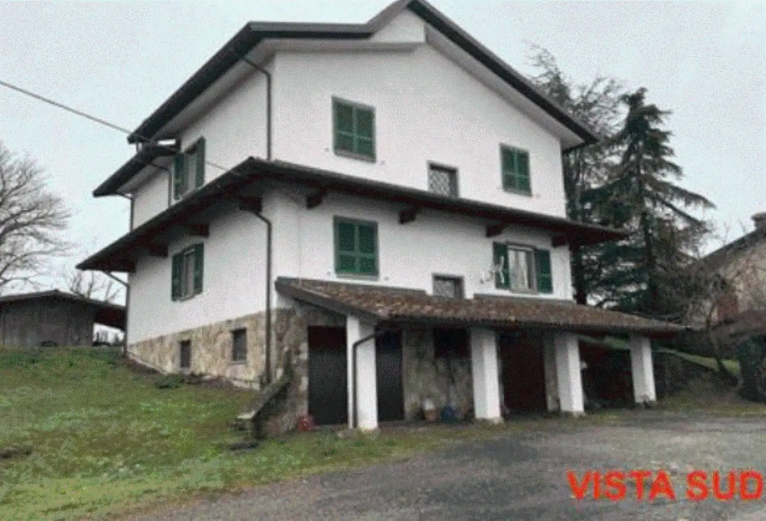 Villa in asta a Travo