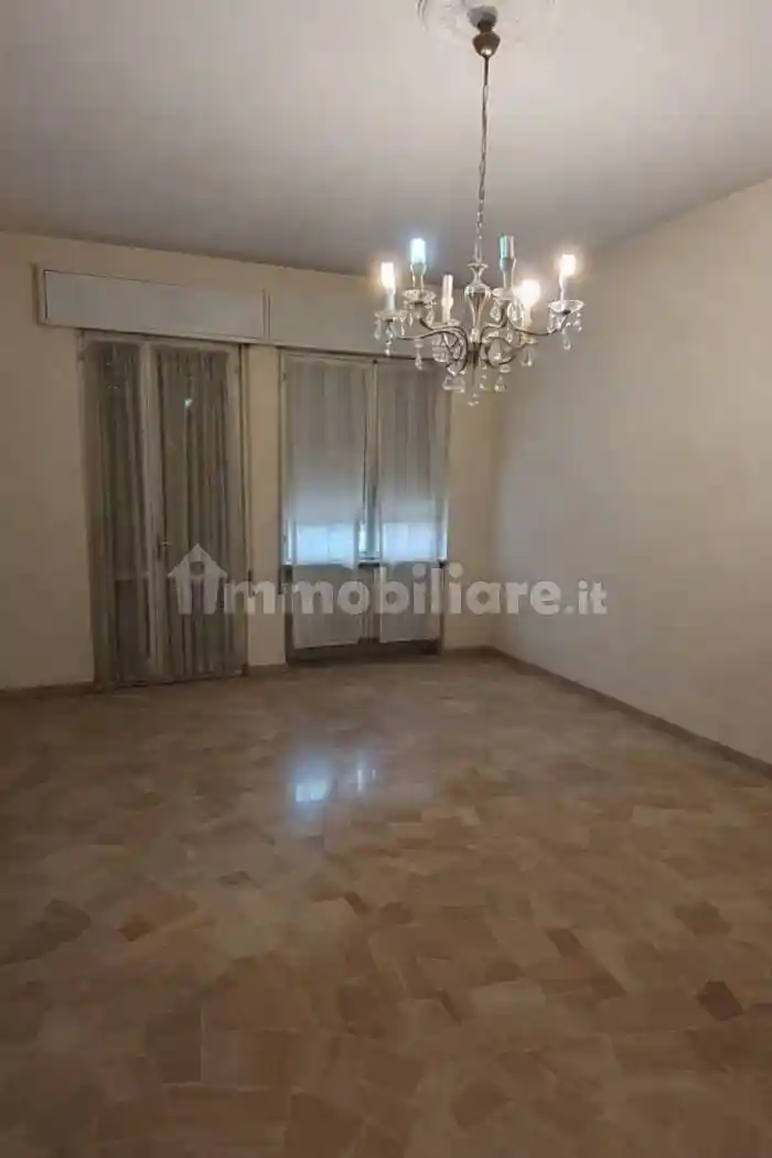 Quadrilocale buono stato, terzo piano, Ferrovieri - Sant'Agostino, Vicenza - foto 4