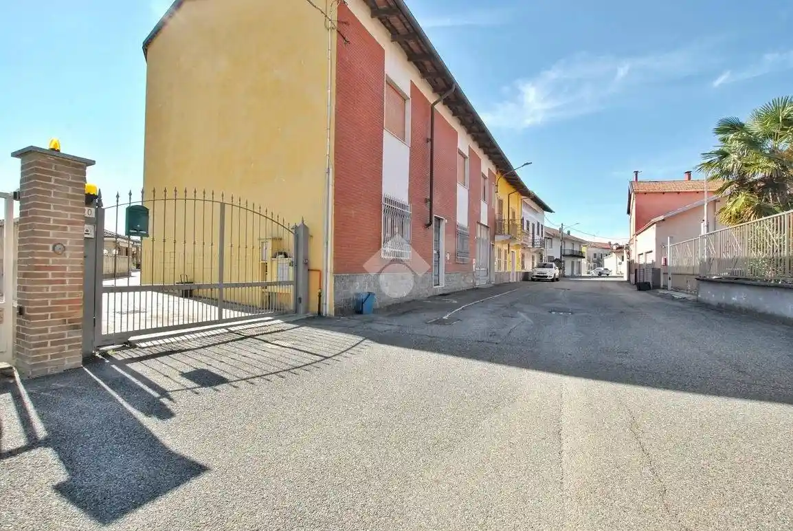 Casa indipendente in vendita a Livorno Ferraris
