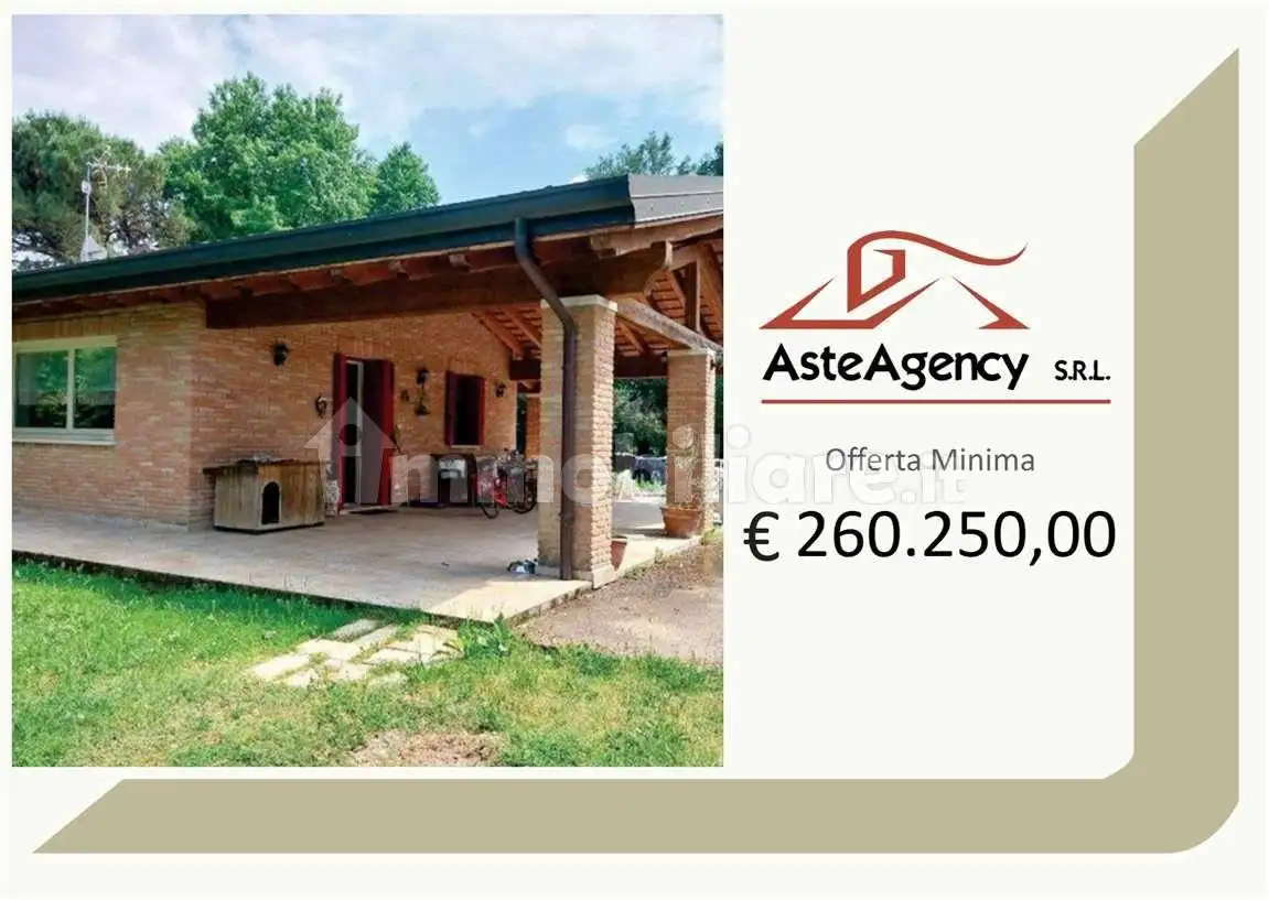 Villa in asta a Mogliano Veneto