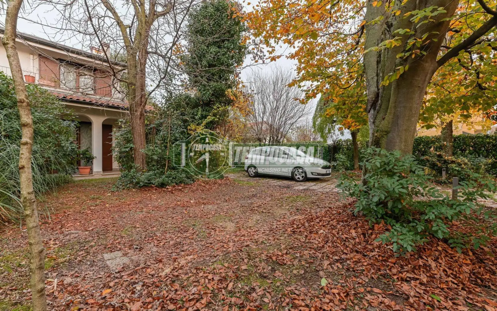 Villa bifamiliare via Coni Zugna 17, Oreno, Velasca, Vimercate - foto 2