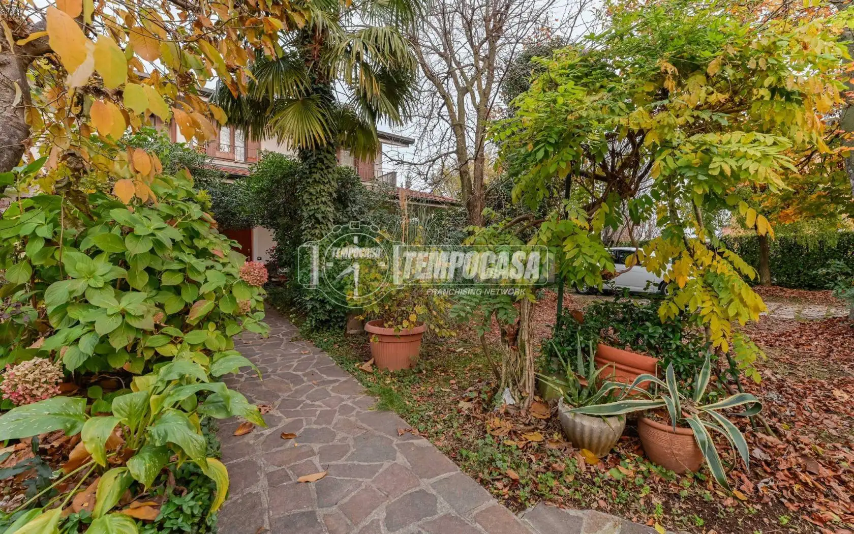 Villa bifamiliare via Coni Zugna 17, Oreno, Velasca, Vimercate - foto 4