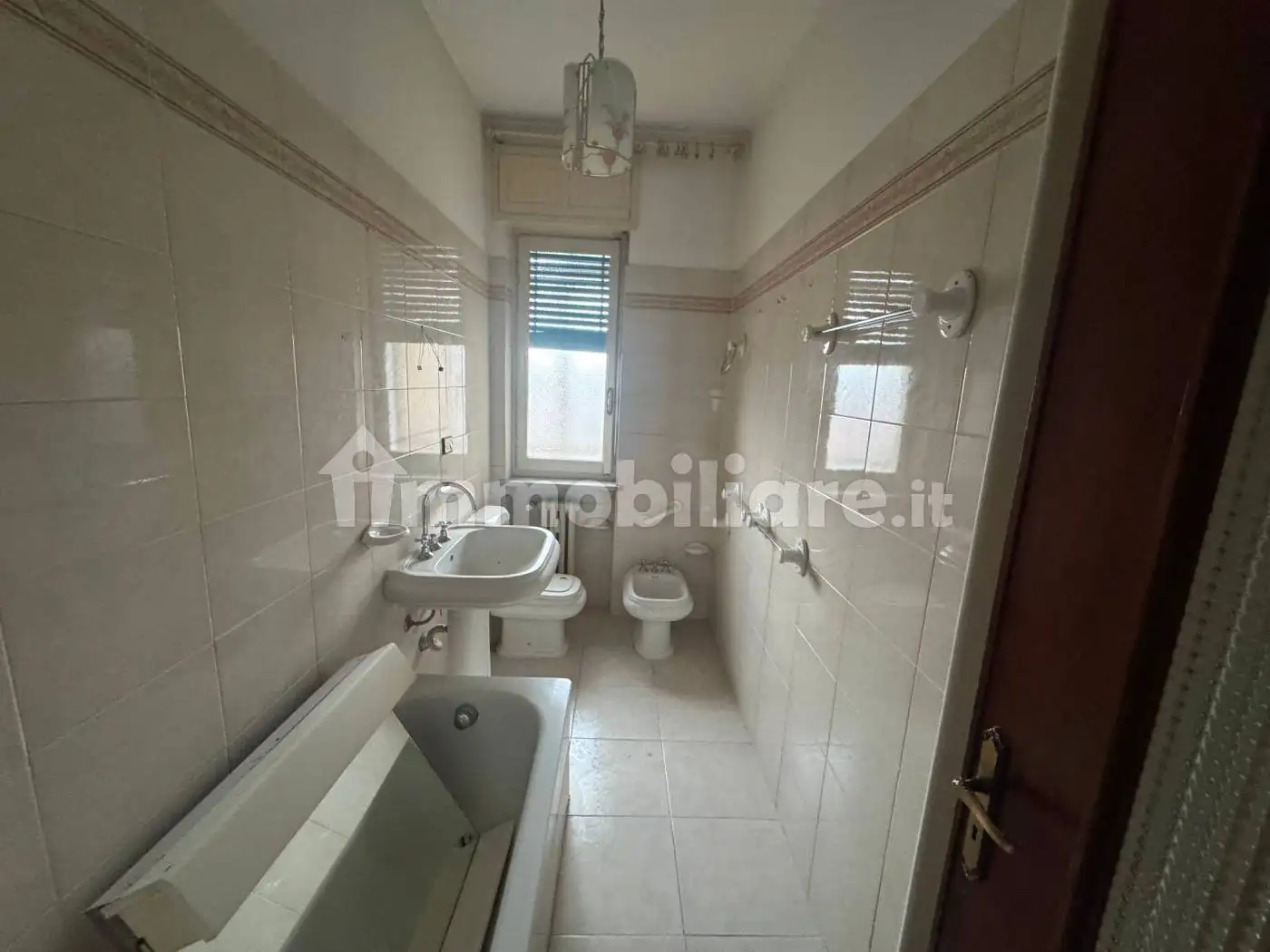 Trilocale viale della Rimembranza 79, Semicentro, Vercelli - foto 5