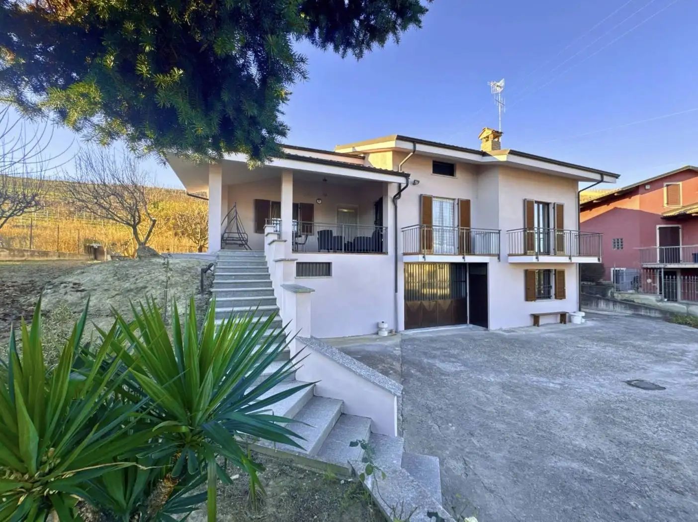 Villa in vendita a Canale