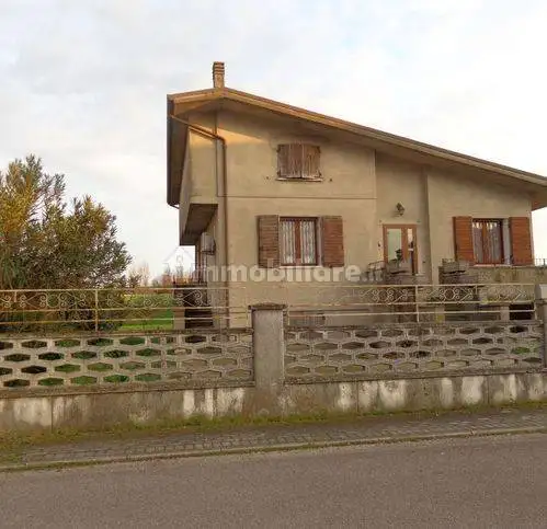 Villa in vendita a Polesella