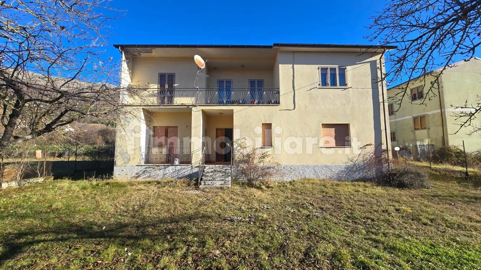 Casa indipendente in vendita a Scoppito