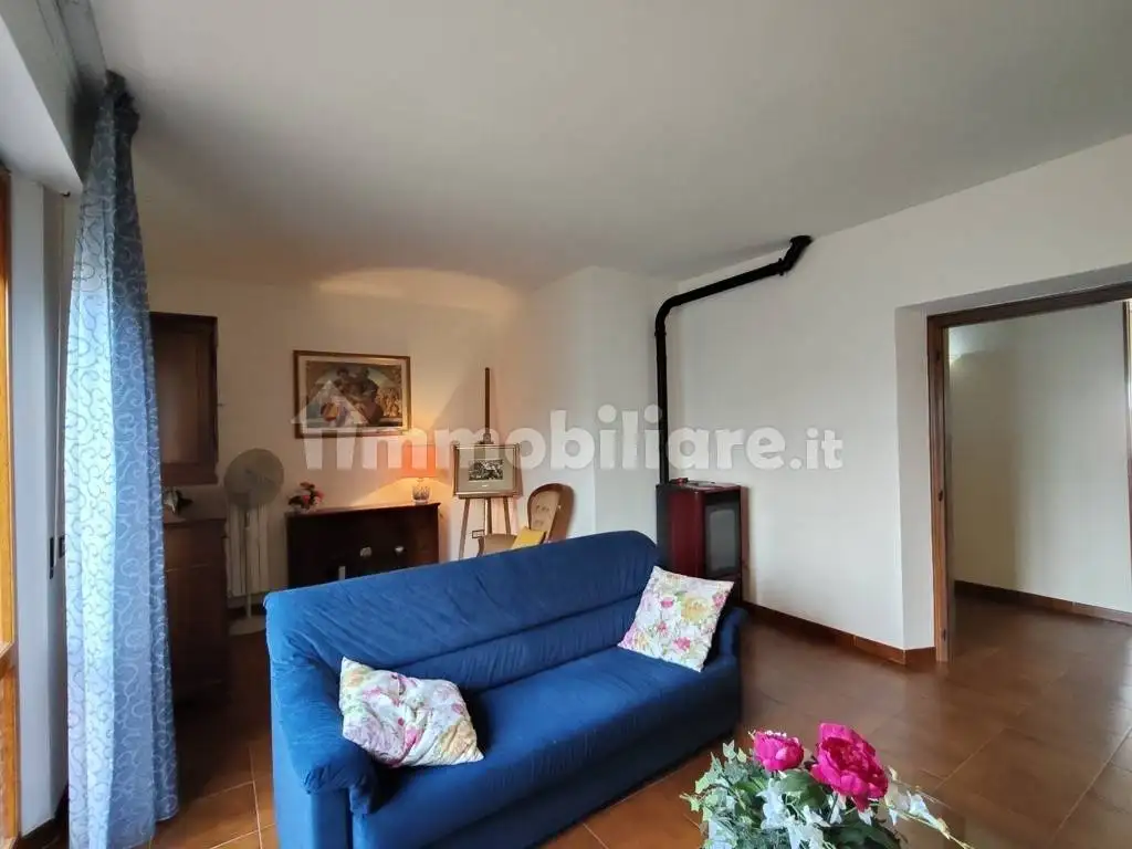 Appartamento via degli Eroi, Vaiano, Castiglione del Lago - foto 3