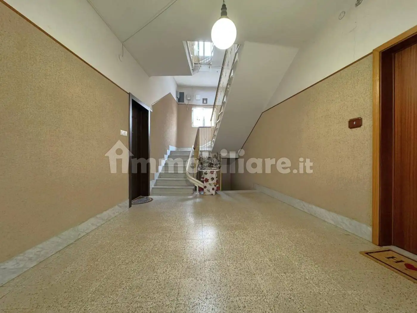 Trilocale buono stato, terzo piano, Via XXIV Maggio, CEP, Campobasso - foto 2