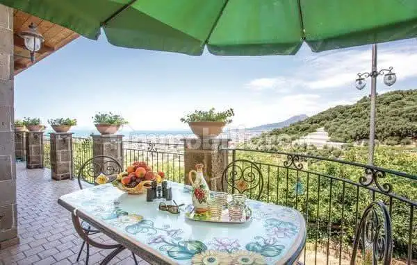 Villa unifamiliare via Monticelli, Casola di Napoli - foto 2