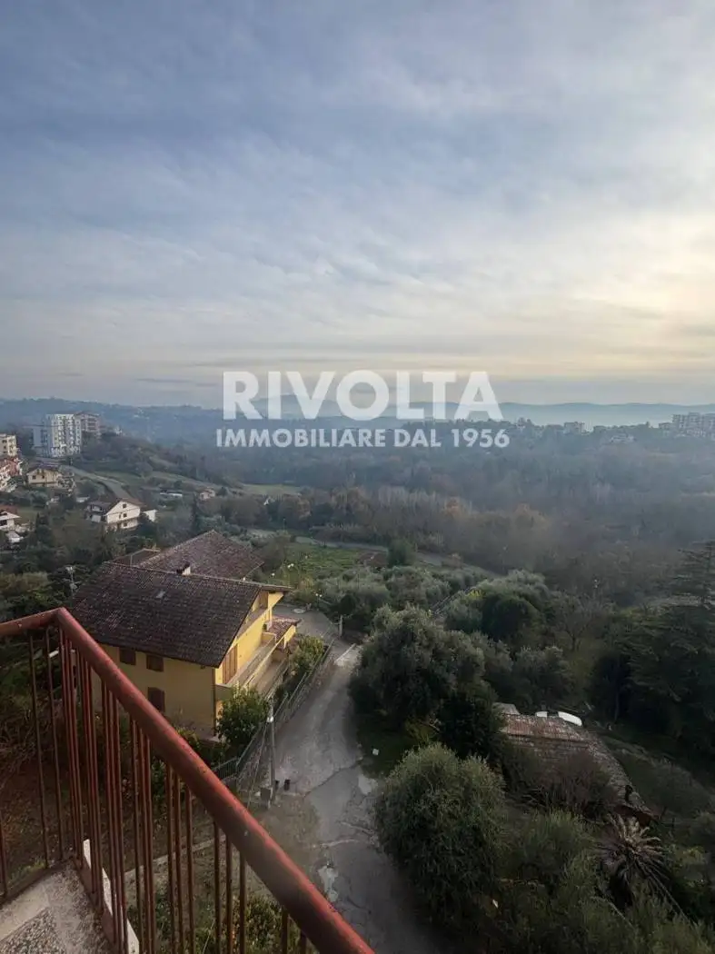 Appartamento in vendita a Frosinone