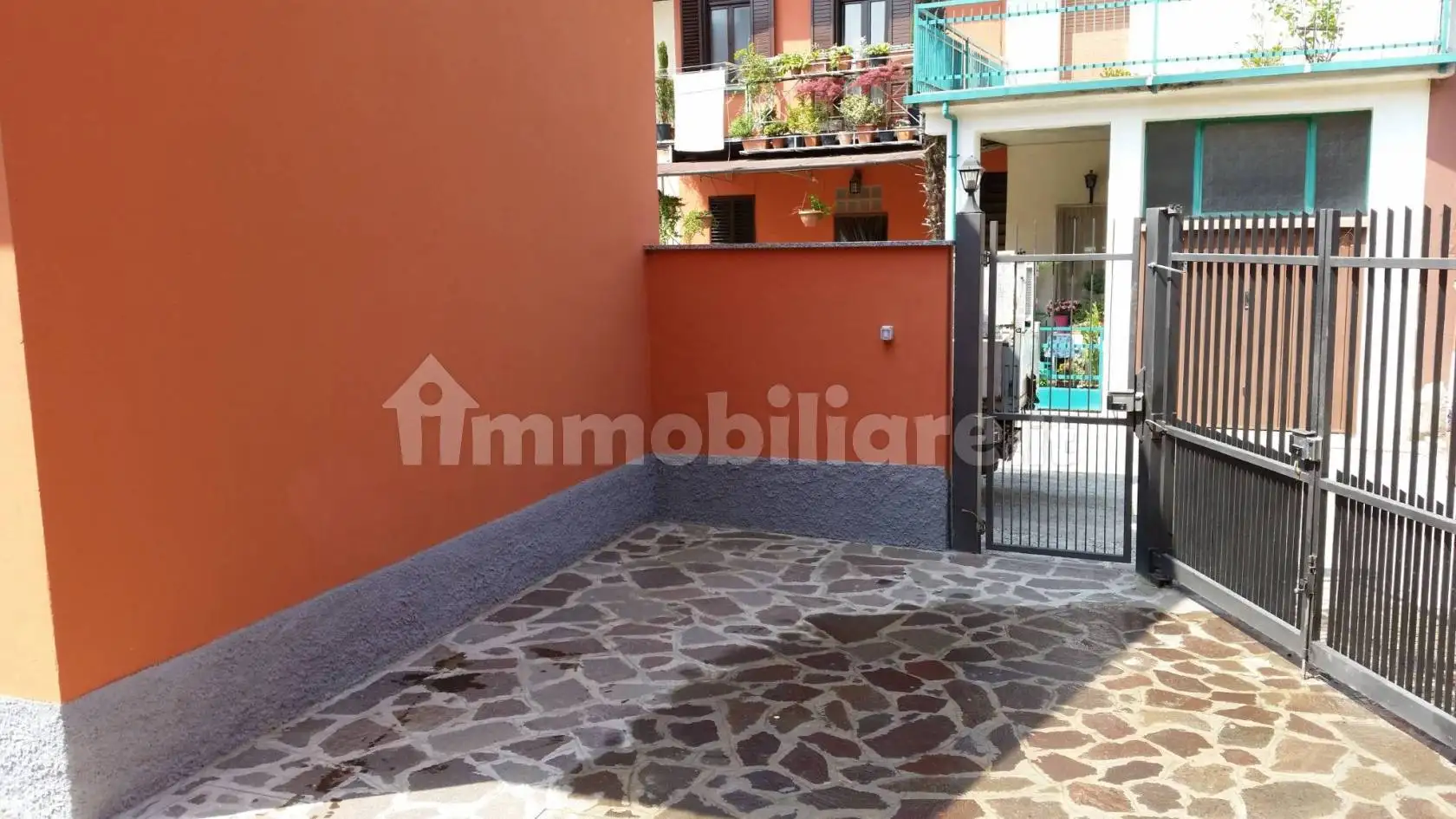 Trilocale via Giosuè Carducci, Busnago - foto 3