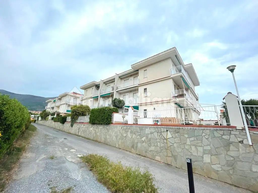 Bilocale via San Bernardo 16, Centro, Ceriale - foto 3