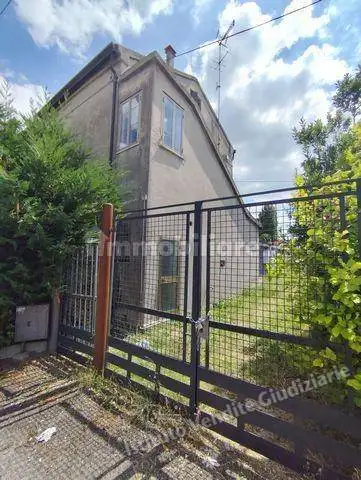 Villa in asta a Corbola