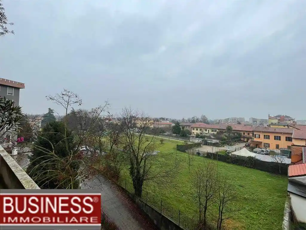 Trilocale via Alberto Cavaliere 16, Figino, Milano - foto 2