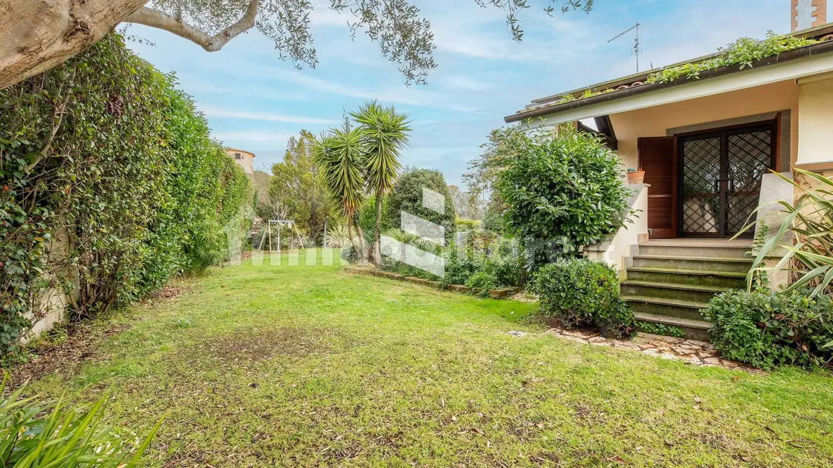 Villa bifamiliare in vendita a Roma