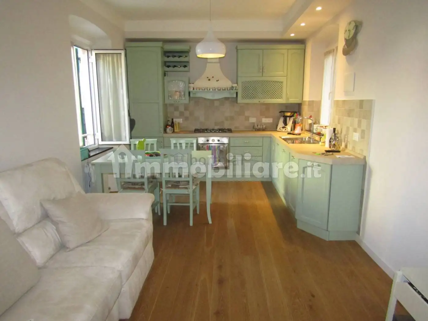 Appartamento in vendita a Genova