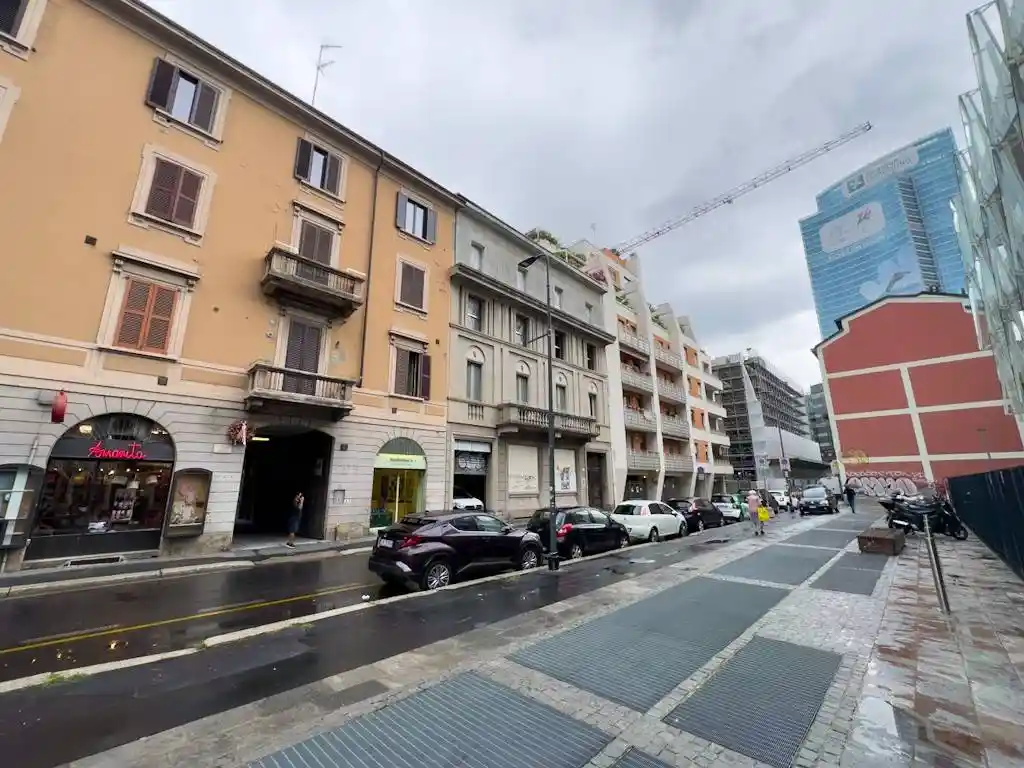 Monolocale via Federico Confalonieri 11, Isola, Milano - foto 5